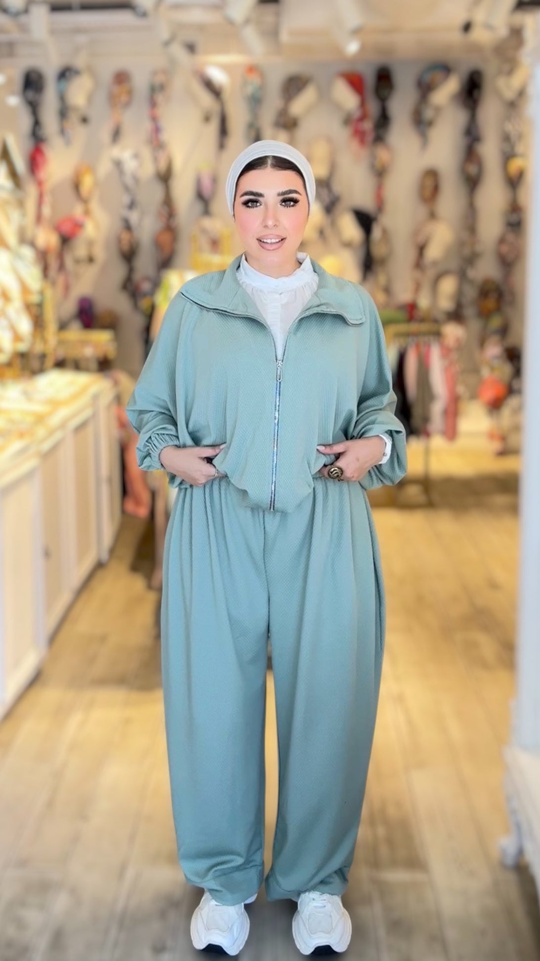 Basic Mint Suit