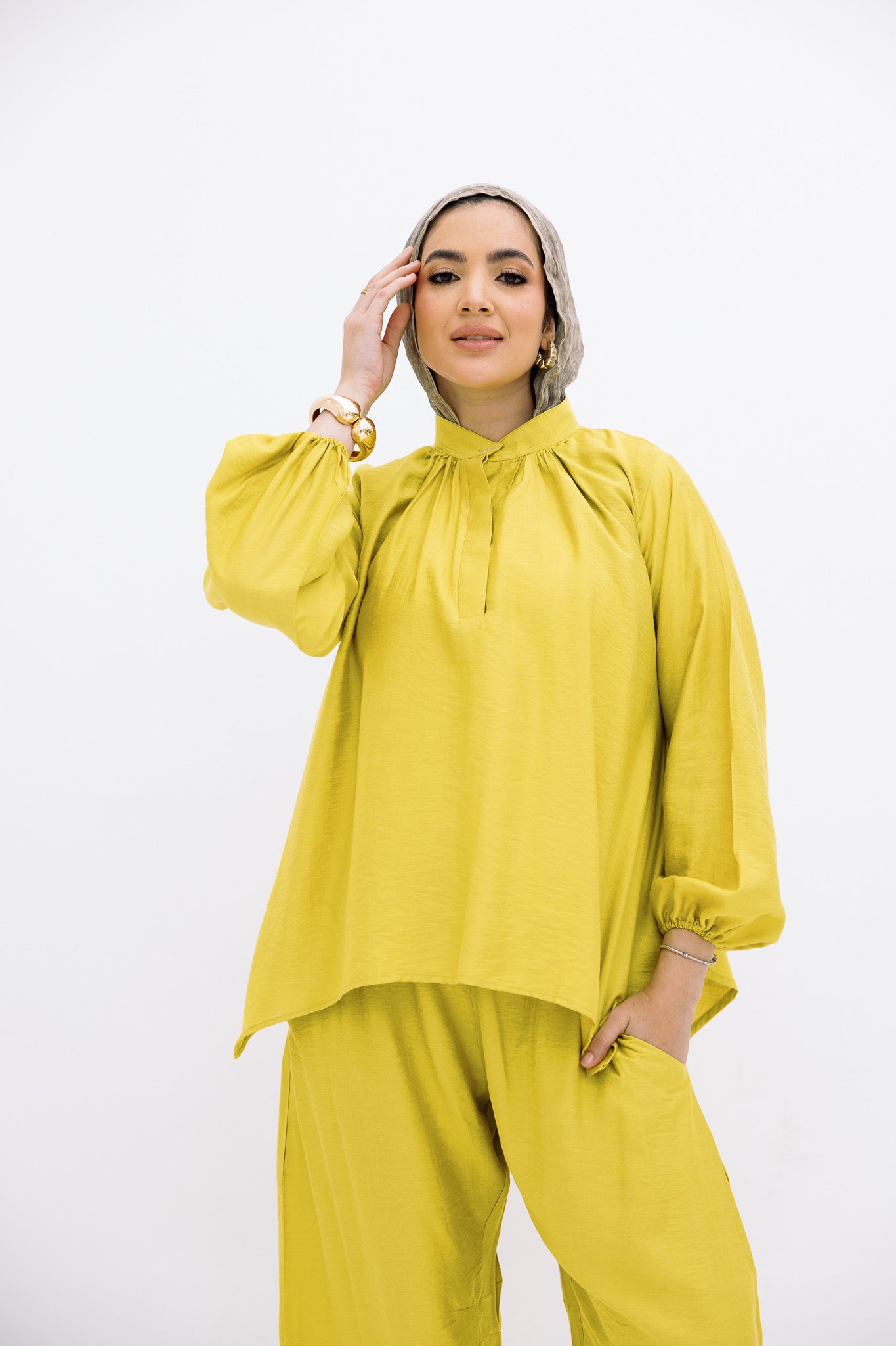 Kiwi Basic Blouse