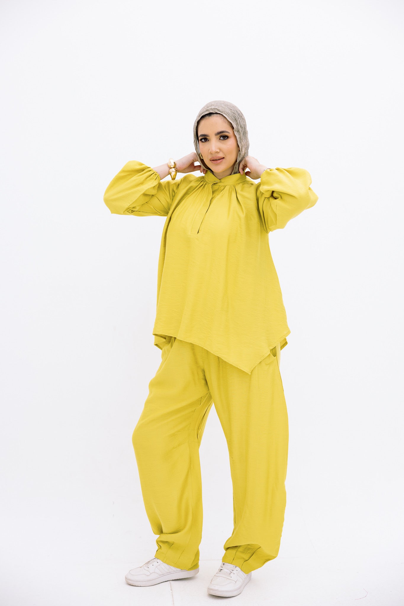 Kiwi Basic Blouse