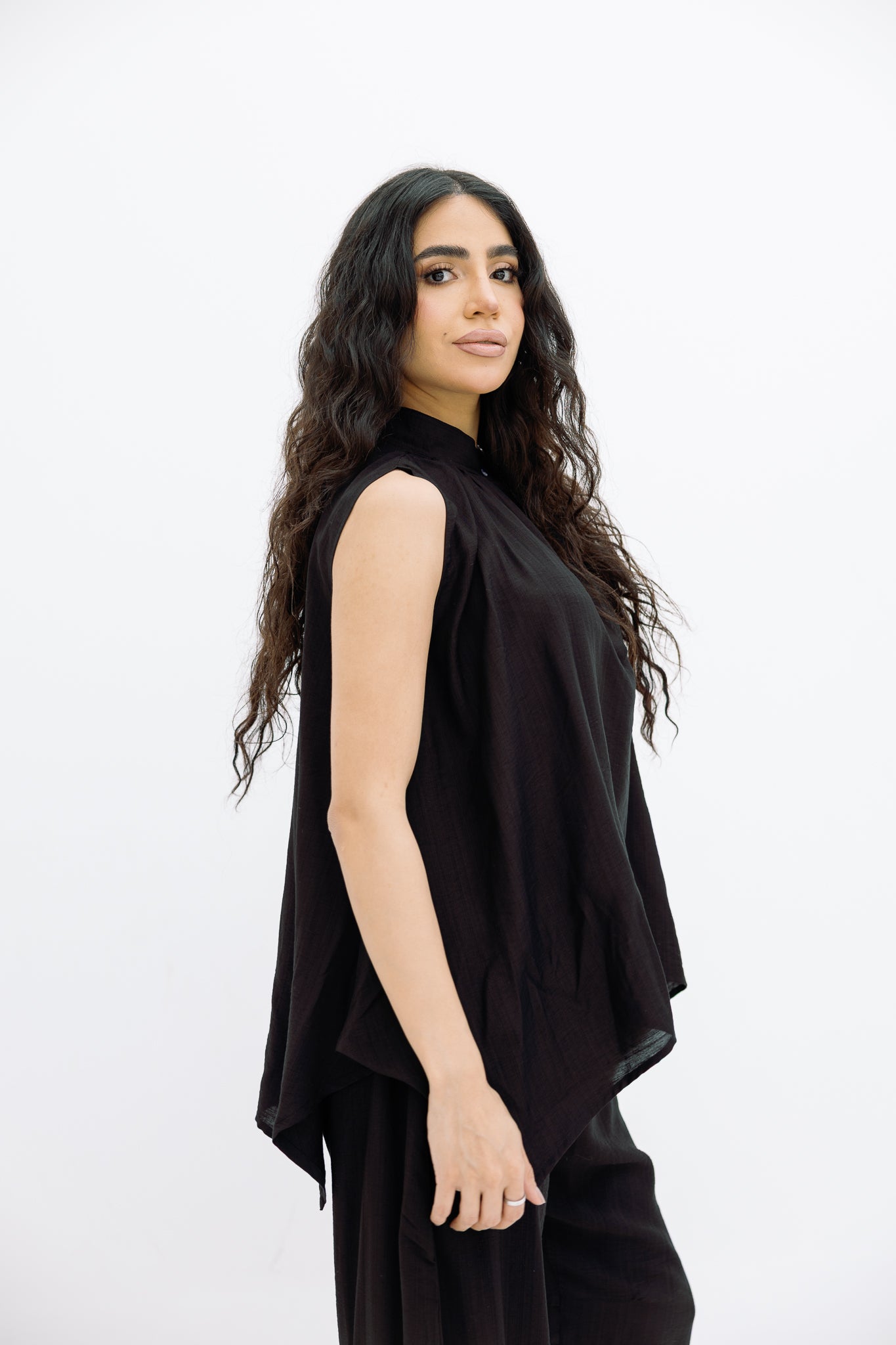 Black Cut Basic