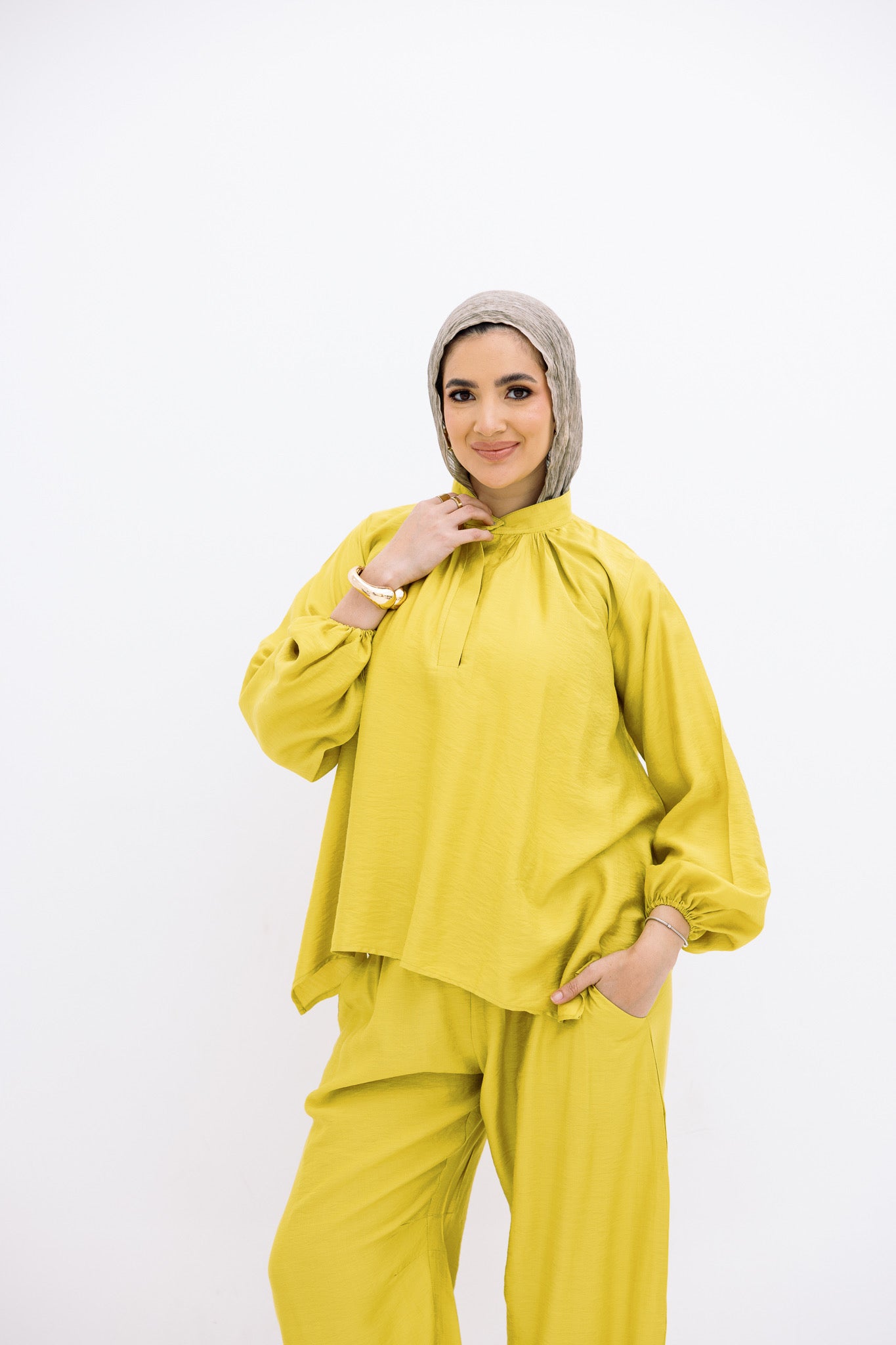 Kiwi Basic Blouse