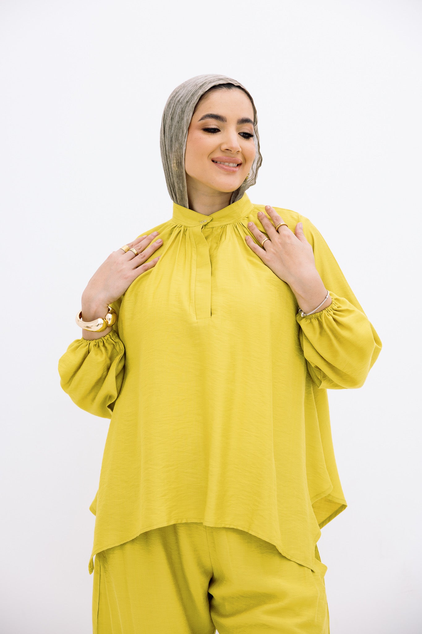 Kiwi Basic Blouse
